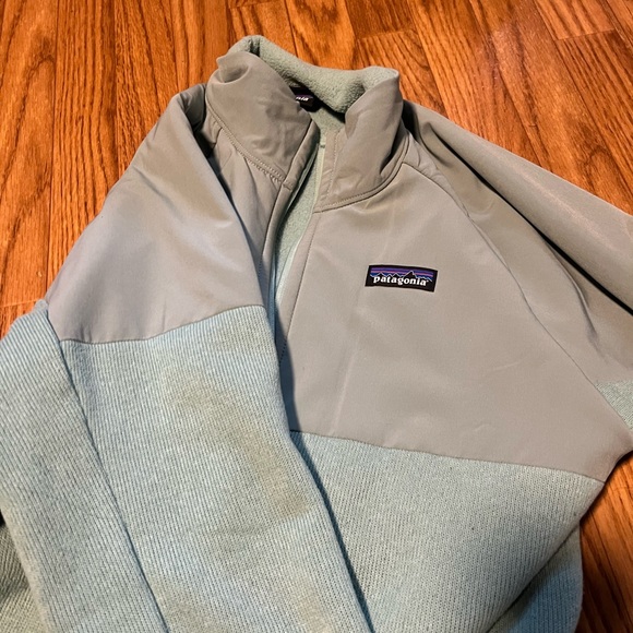 Seafoam Patagonia Jacket - Picture 2 of 3